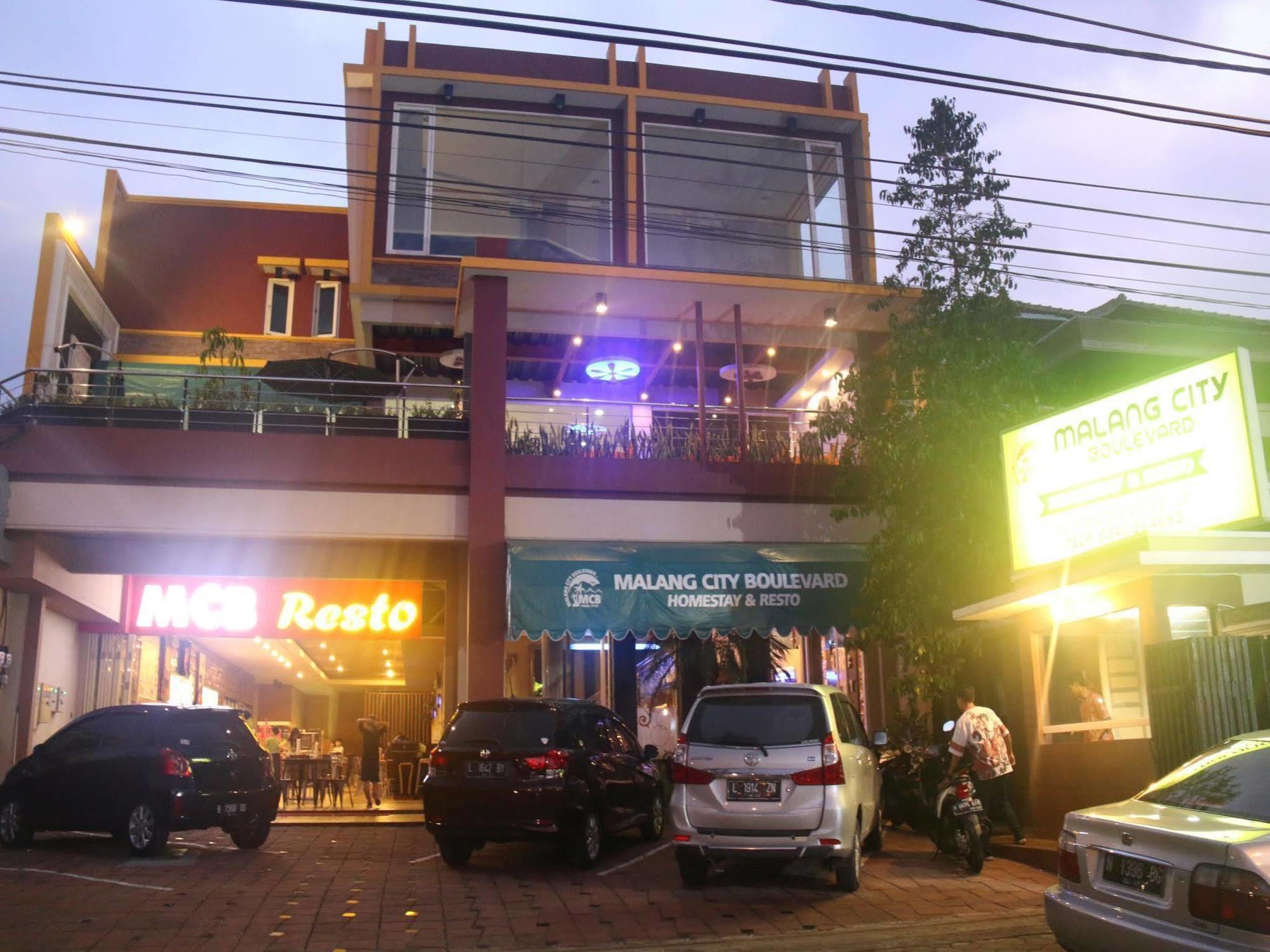 Malang City Boulevard Homestay Kültér fotó