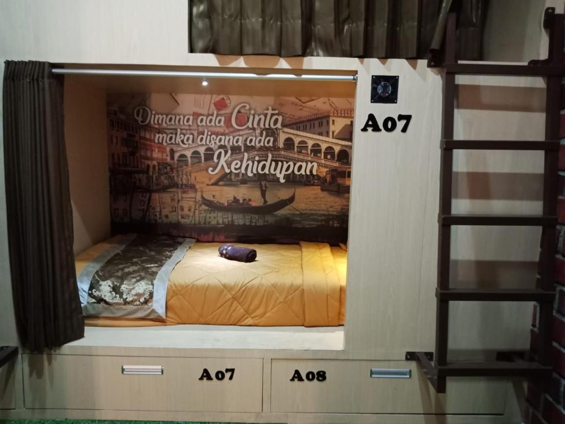 Malang City Boulevard Homestay Kültér fotó